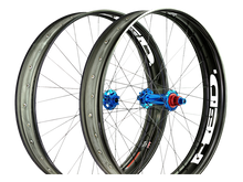 Load image into Gallery viewer, HED Big Fat Deal B.F.D. 85/100mm Carbon Wheelset - Borealis Fat Bikes Canada