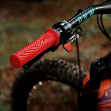 Load image into Gallery viewer, PNW Components Loam Grips